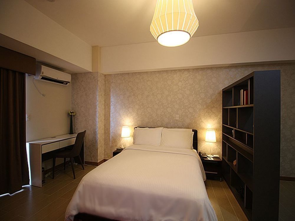 Maxstays - Max Style @ The Venice Residences Taguig Εξωτερικό φωτογραφία