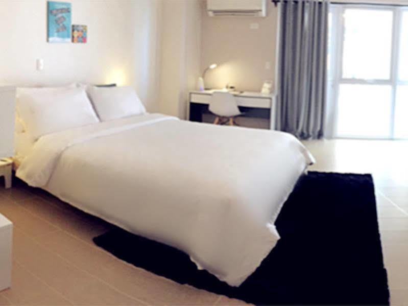 Maxstays - Max Style @ The Venice Residences Taguig Εξωτερικό φωτογραφία