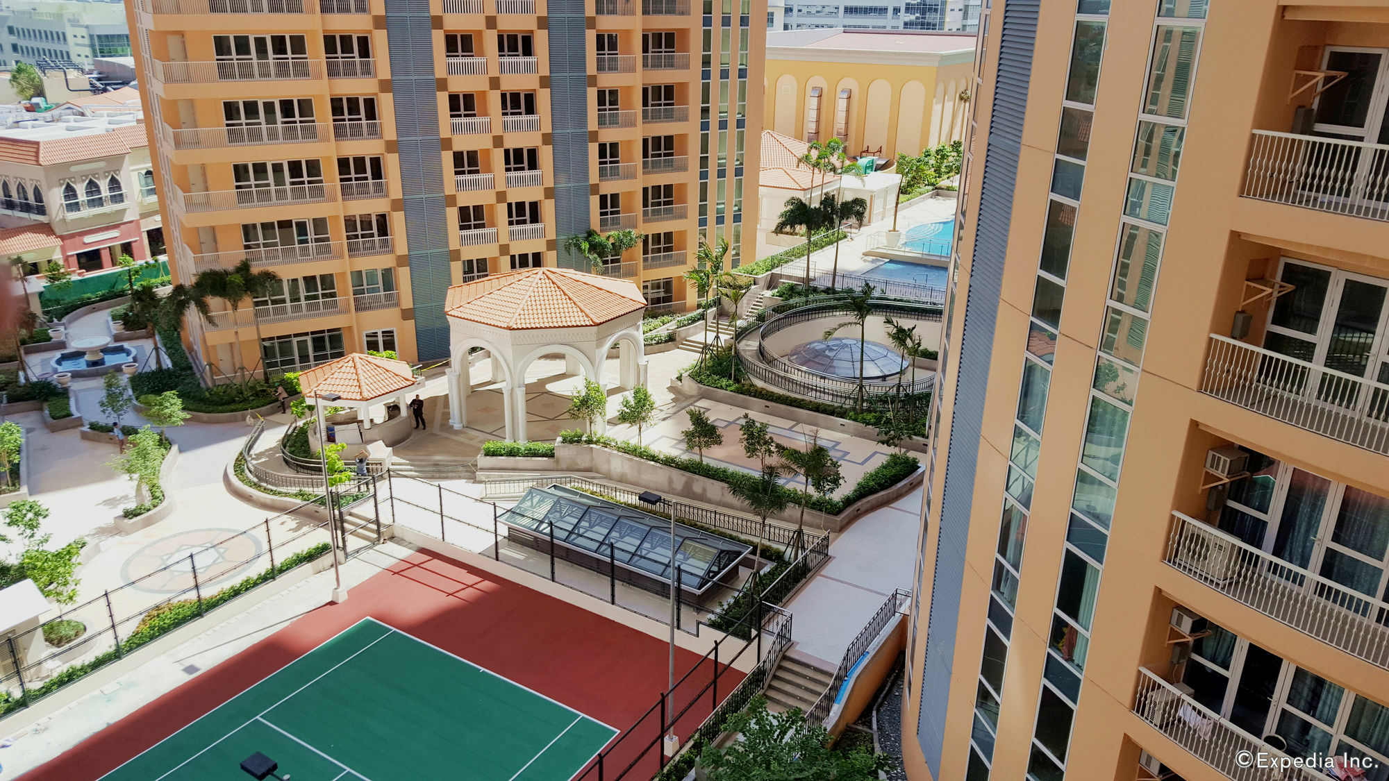Maxstays - Max Style @ The Venice Residences Taguig Εξωτερικό φωτογραφία