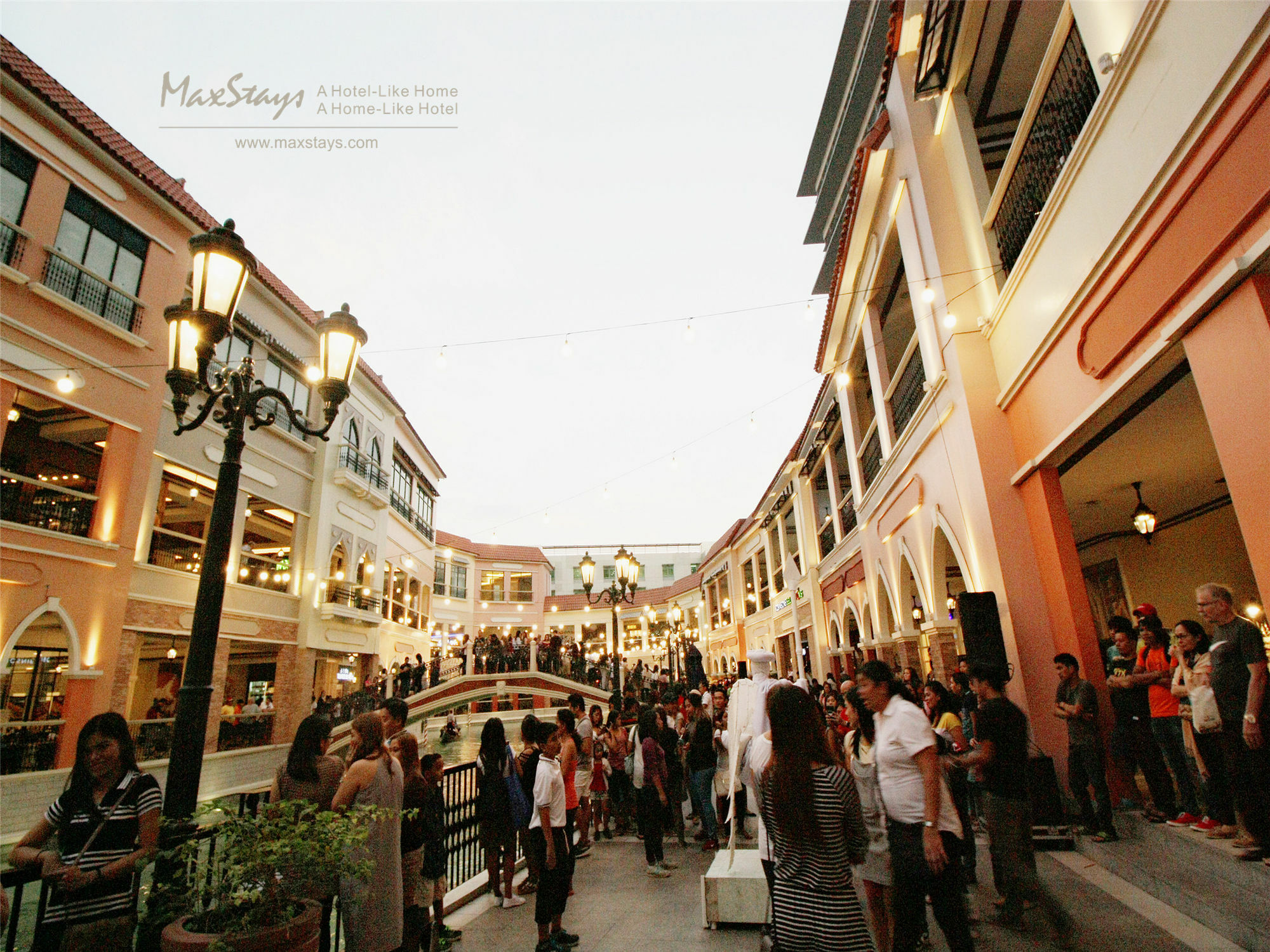 Maxstays - Max Style @ The Venice Residences Taguig Εξωτερικό φωτογραφία