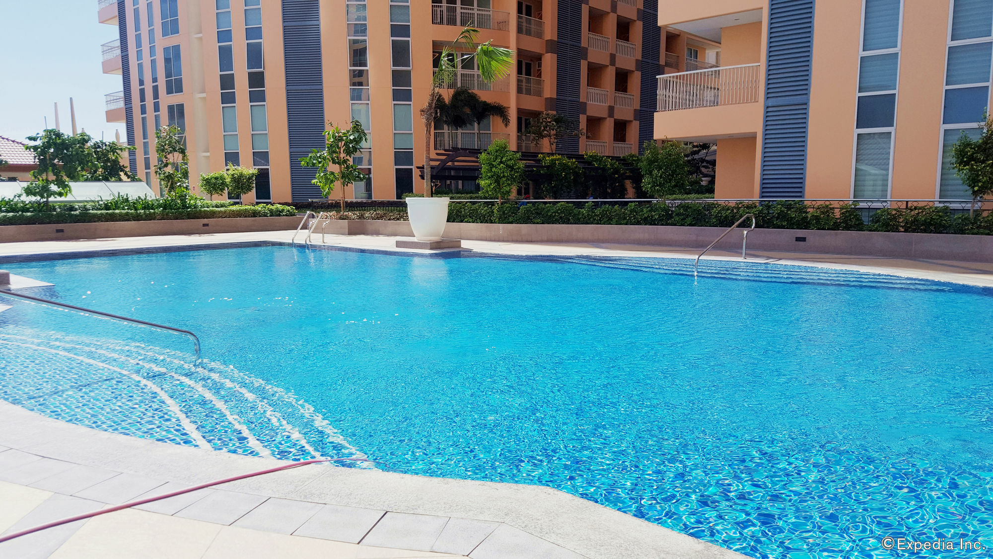 Maxstays - Max Style @ The Venice Residences Taguig Εξωτερικό φωτογραφία