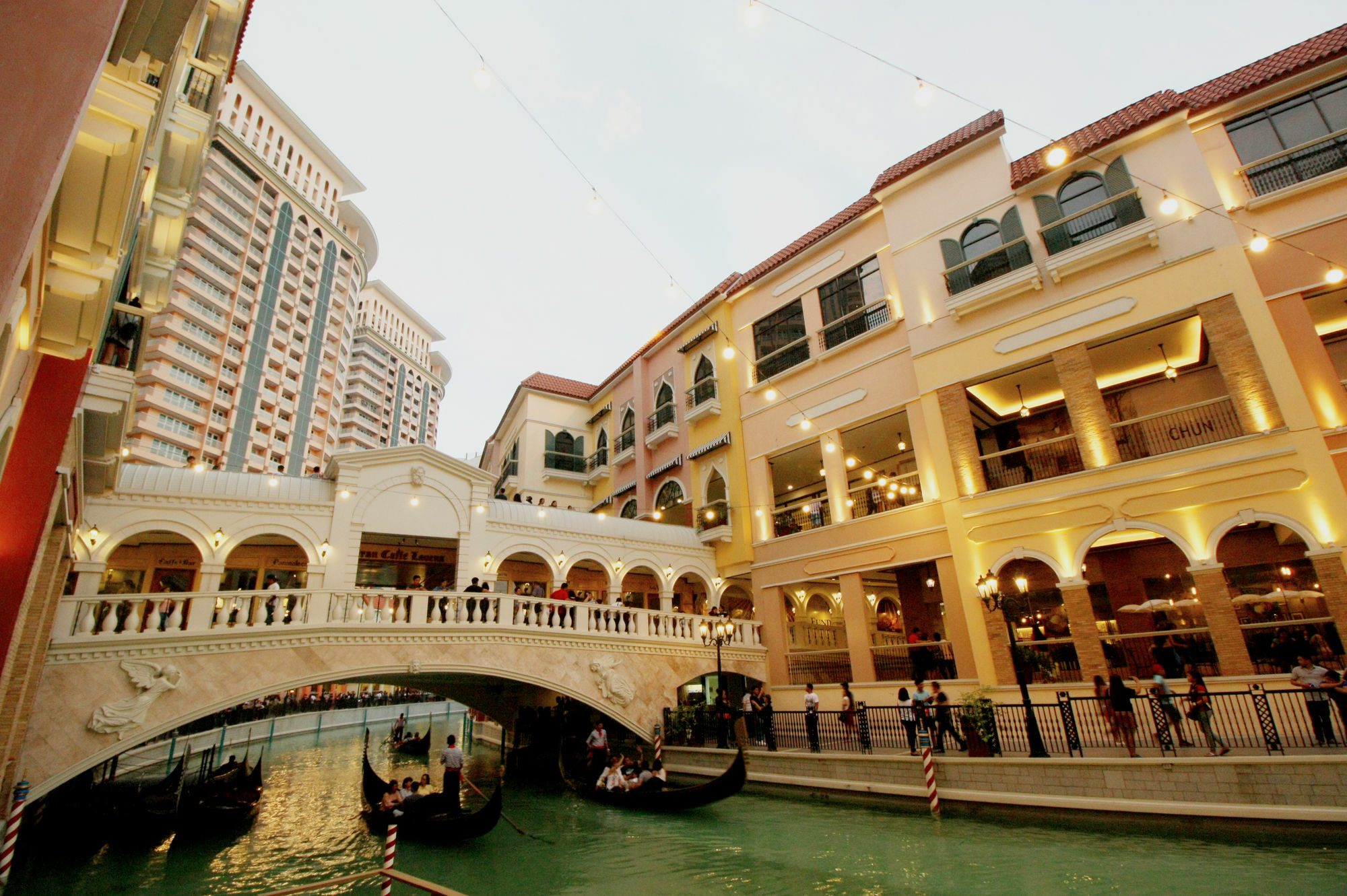 Maxstays - Max Style @ The Venice Residences Taguig Εξωτερικό φωτογραφία
